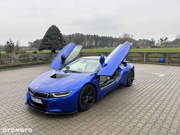 BMW i8 Coupe - 1