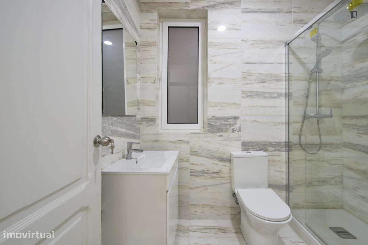 Quarto - localizado em Arroios Lisbon - Grande imagem: 4/30