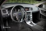 Volvo V60 Cross Country D4 Drive-E Momentum - 13