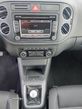 Volkswagen Golf 1.6 TDI DPF Highline - 13