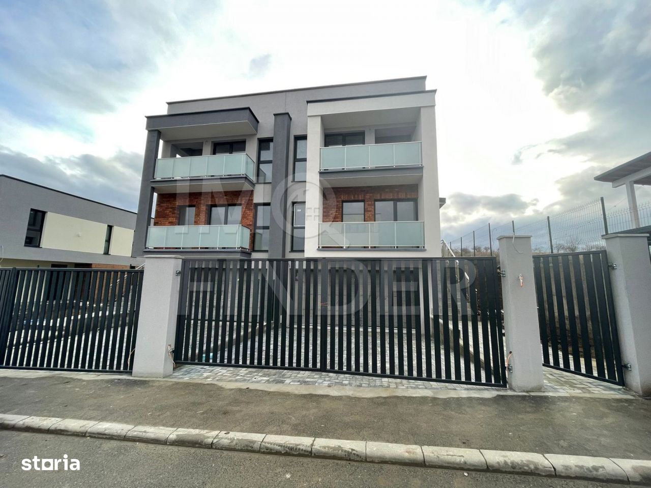 Vanzare casa tip duplex, Borhanci, 176 mp , 260 mp teren