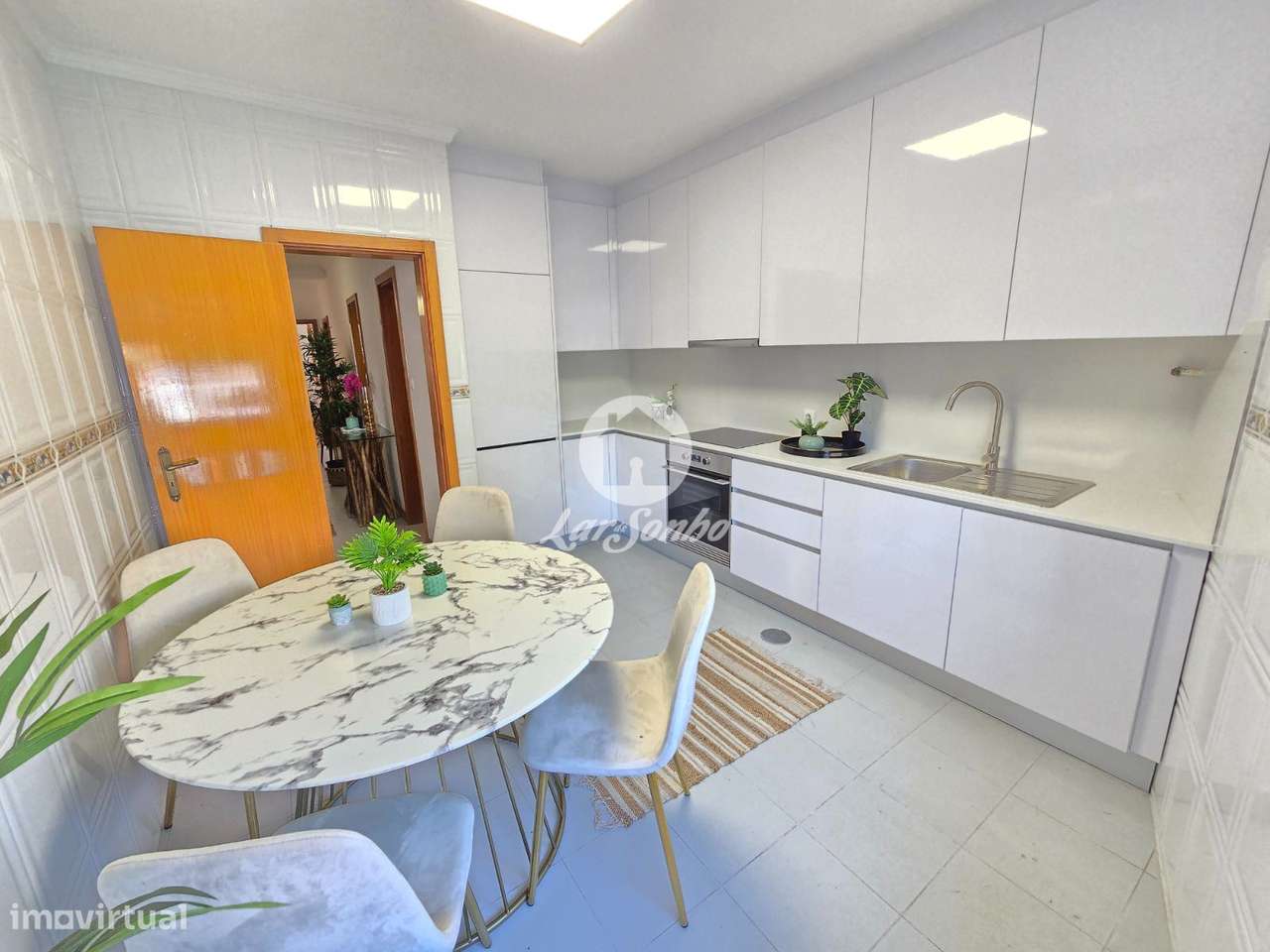 Apartamento T3 em Macieira da Maia, de Vila do Conde  Oportunidade... - Grande imagem: 1/24