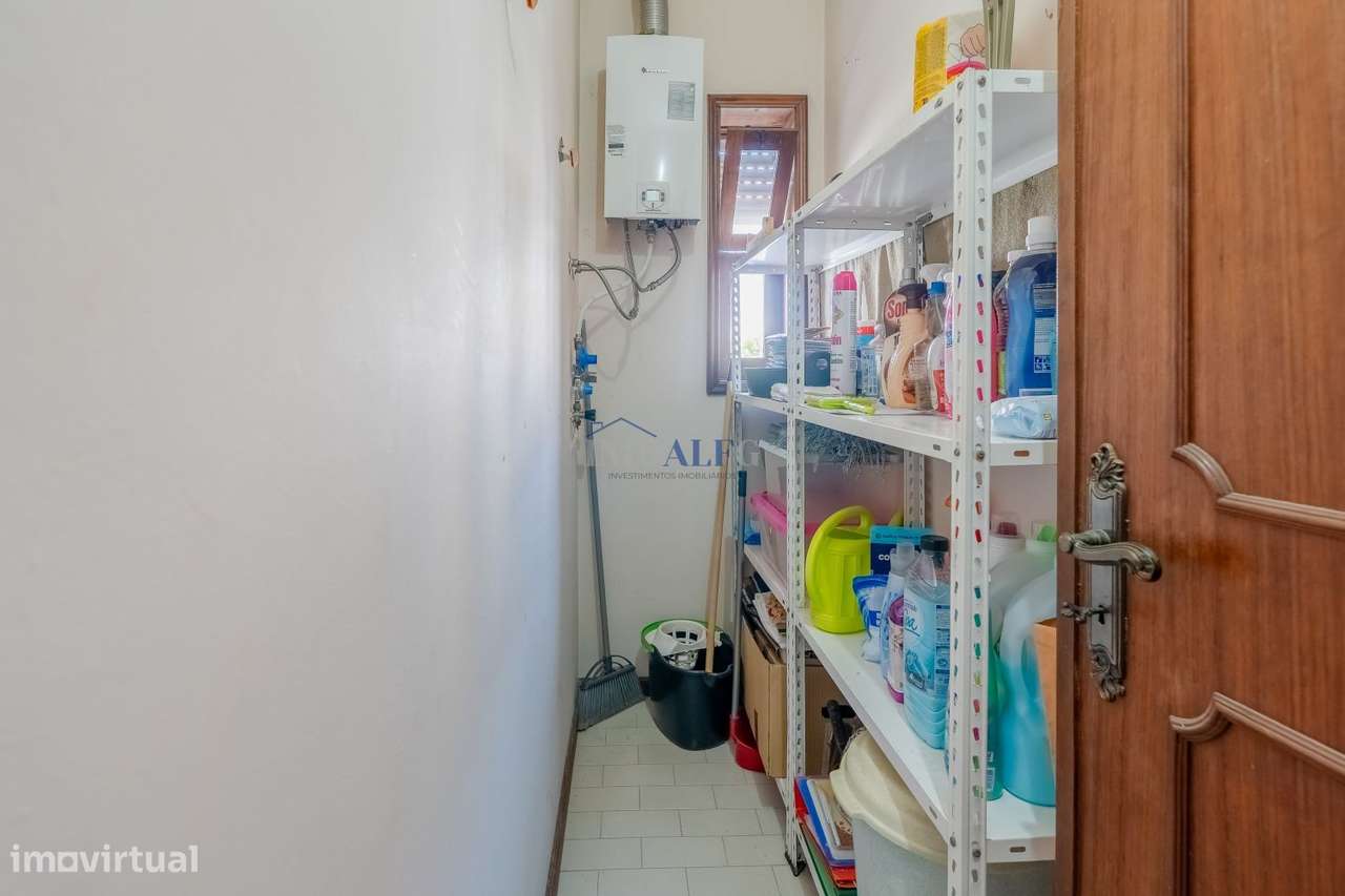 Moradia T5 em Santa Joana perto do centro de Aveiro-17