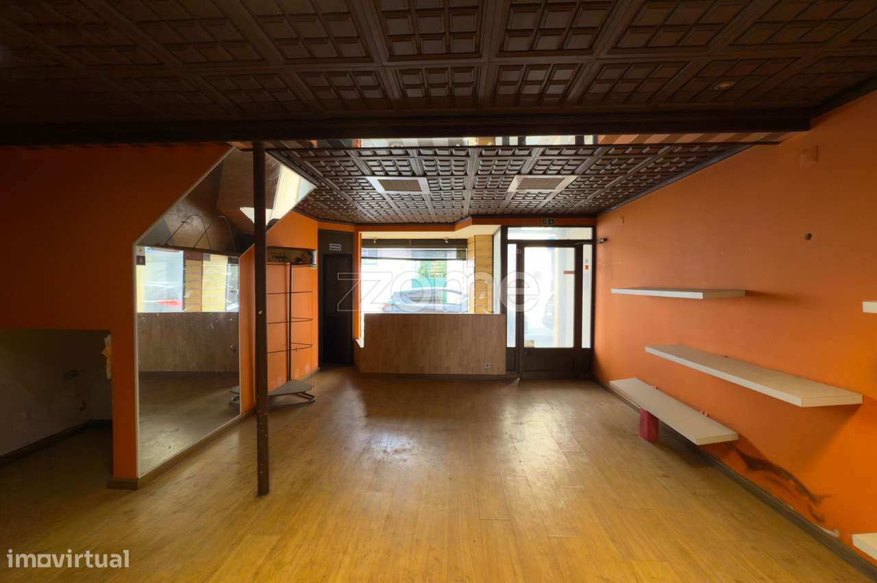 Edifício na Zona Histórica da Lousã - Grande imagem: 4/36