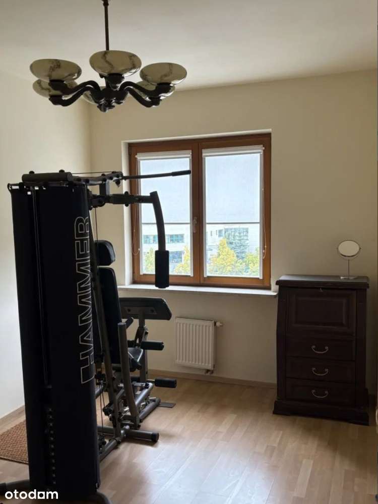 | Doskonała Lokalizacja | Duży Balkon | Winda |-2