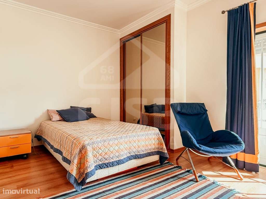 Apartamento T4 - Totalmente Central em Benavente-18