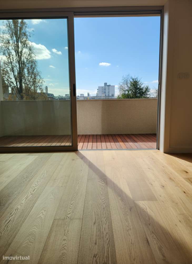 T3 | Avenida da Boavista | Apartamento premium totalmente remodelado - Grande imagem: 4/36