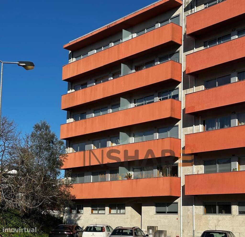 Apartamento T1 Mobilado - Gualtar - Grande imagem: 2/32