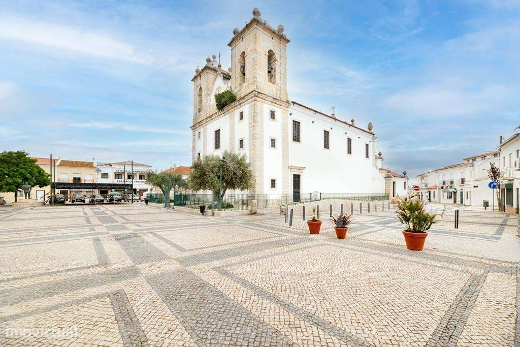 Apartamento T2 no centro de Samora Correia-32
