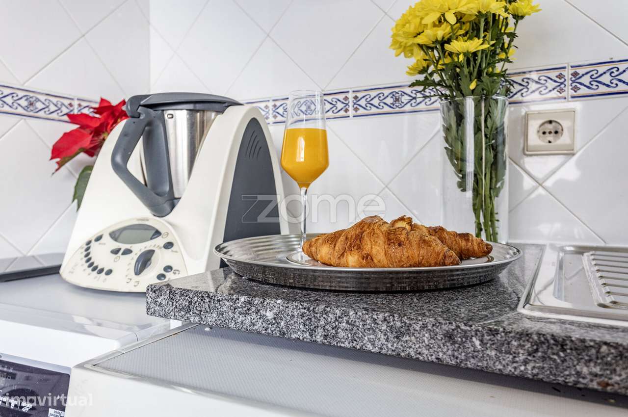 T3 com Lugar Estacionamento privado, perto Metro-6