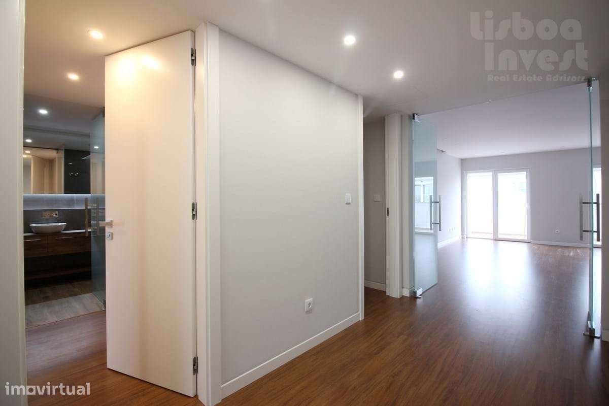 Vendo T3 Centro de Carcavelos Luxo-16