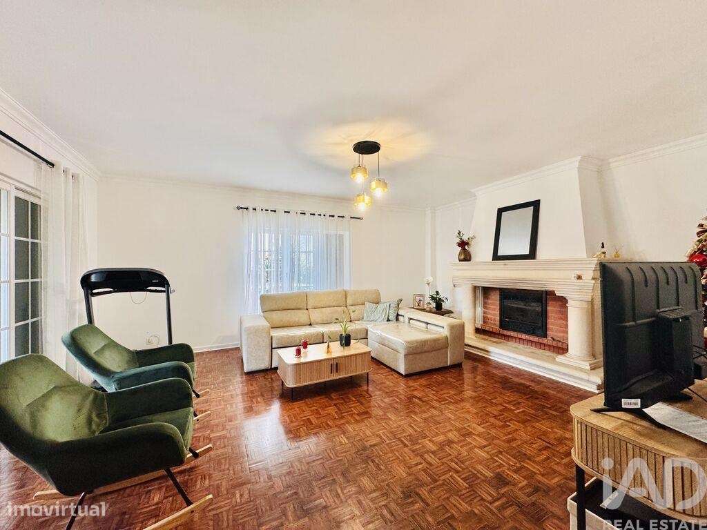 Casa / Villa T5 em Azeitão de 216 m2 - Grande imagem: 5/40