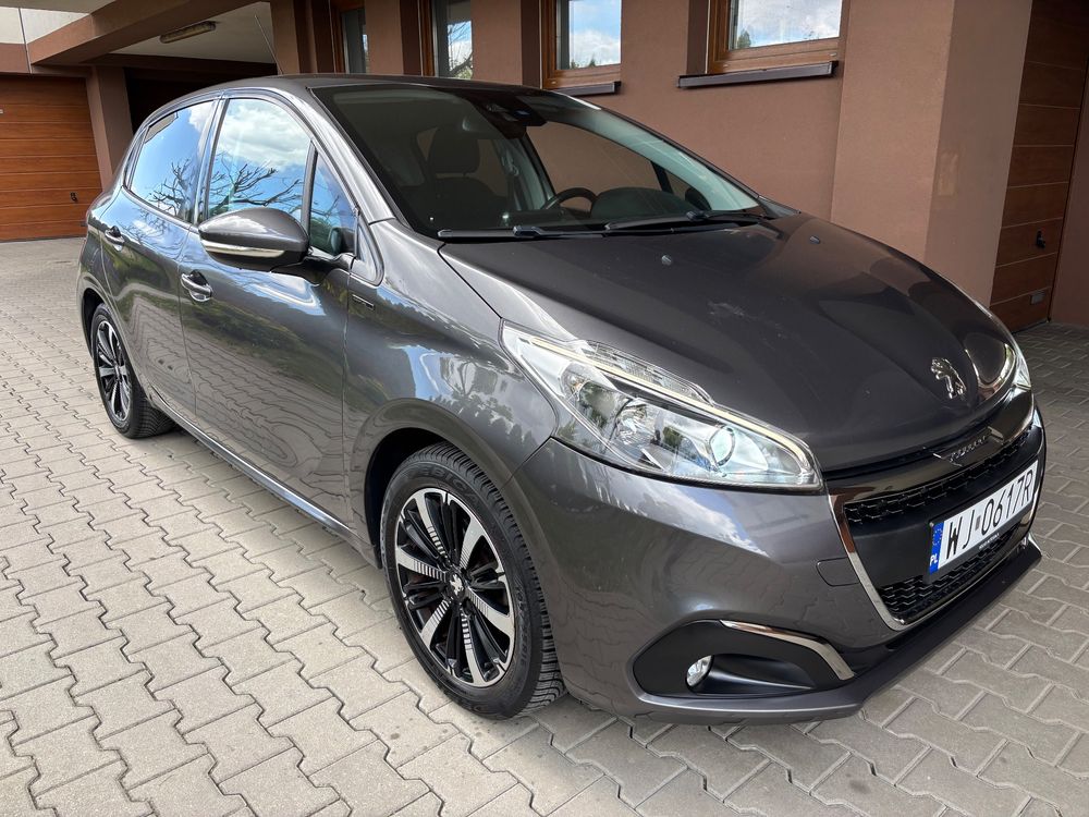 Peugeot 208 I 1.2 VTi Allure 2018