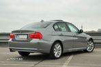 BMW Seria 3 320d xDrive DPF Aut. - 11