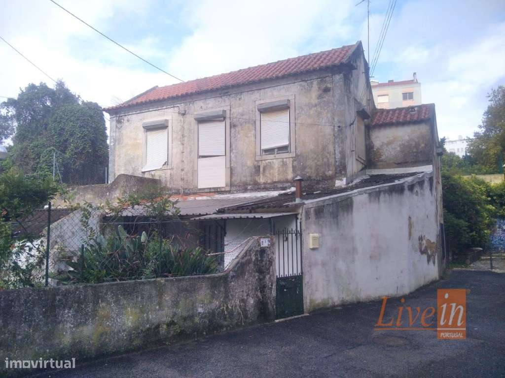 Duas Moradias em Ruína Para Reabilitação Total em Lotes Contíguos e... - Grande imagem: 4/11