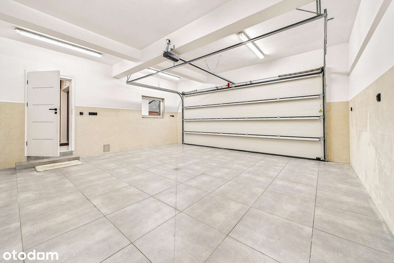 Nowoczesny dom | 4 sypialnie | 2 garaże | S17, szkoła, sklepy 5 minut-13