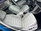 Volkswagen Touran 2.0 TDI SCR (BlueMotion Technology) DSG Highline - 26