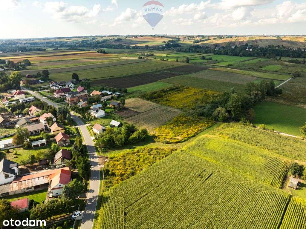 Płaska, prostokątna działka 33 km do Krakowa-4