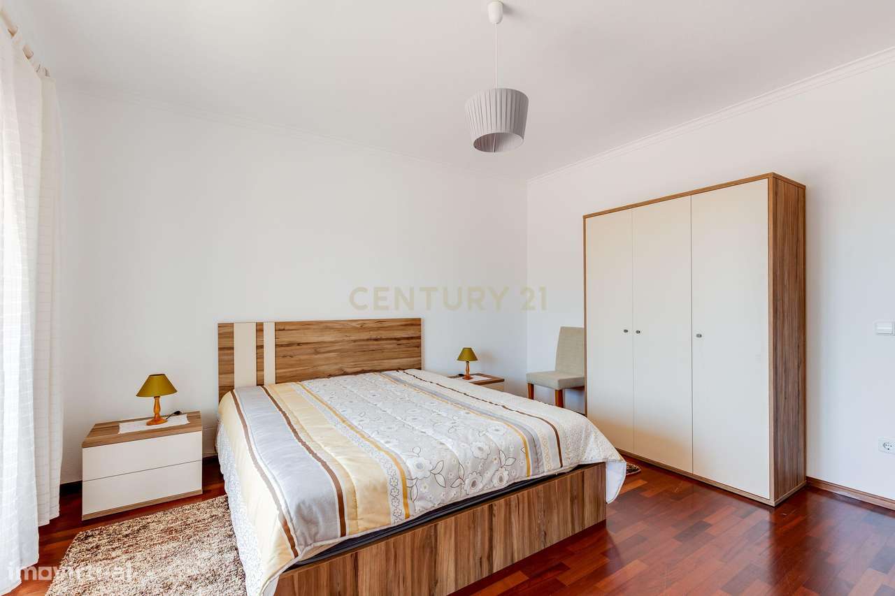 Moradia Geminada a 450mt da praia da Vieira de Leiria - Oportunidade Ú-26
