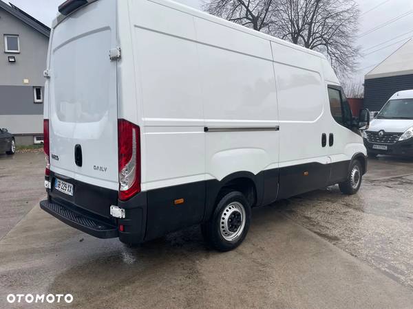 Iveco Iveco Daily 35S14 L3H2 Średniak 12m3 Furgon Blaszak Van - 4