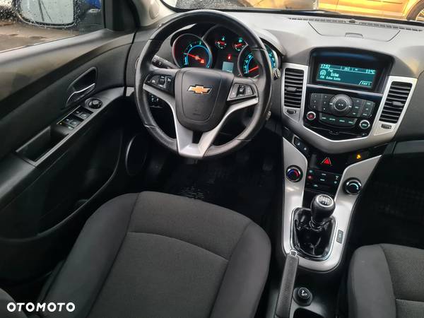 Chevrolet Cruze 2.0 D LT+ - 21