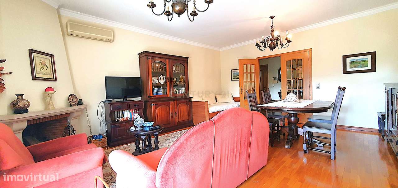 Apartamento T2 Centro da Cidade I  Garagem I Elevador-5