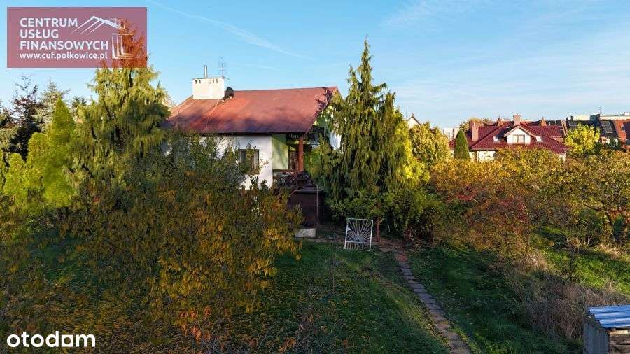 Dom wolnostojący na sprzedaż-2