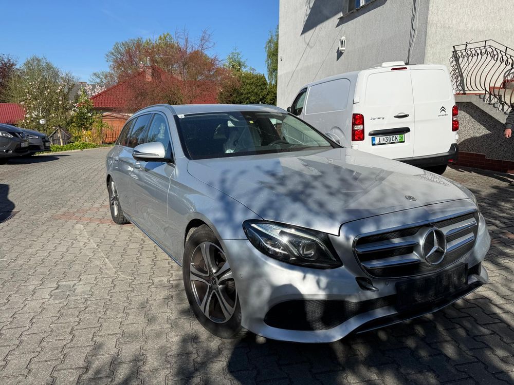 Mercedes-Benz E W213 220 d Business Edition 9G-TRONIC 2017