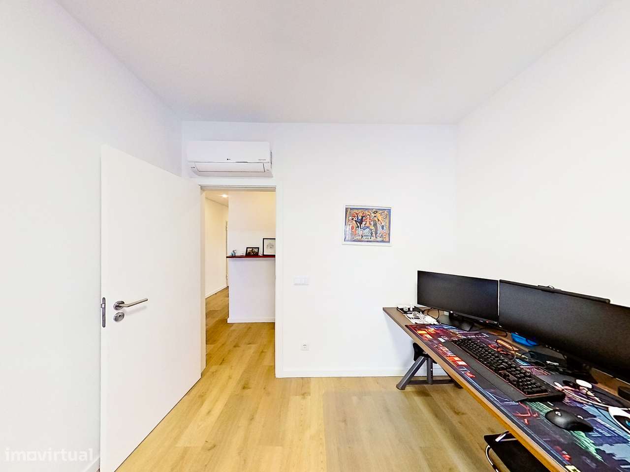 T-3 NOVO PRONTO A HABITAR, COM 2 SUÍTES, 2 VARANDAS, RESERVADO !-22