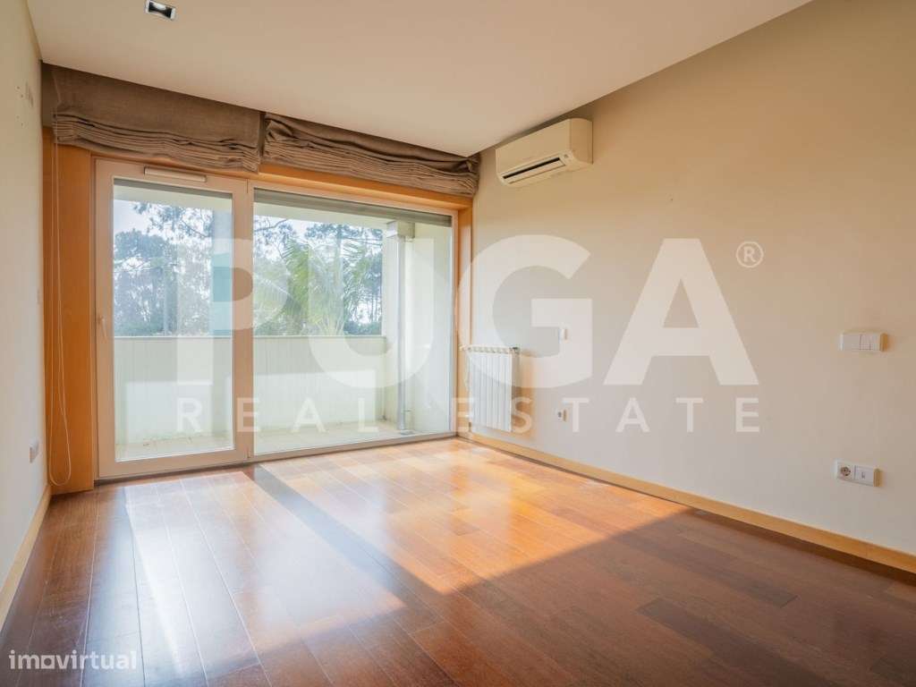 Moradia T3 Transformada em T4 com 4 Suites e Garagem para 5 Carros ...-14