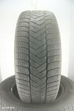 4x 235/60R18 opony zimowe Pirelli Winter 61540 - 2