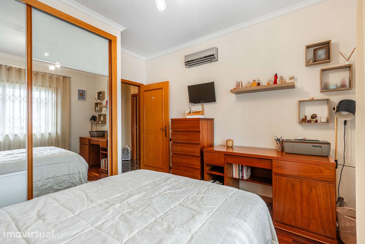 T2 em Arcozelo (V. N. de Gaia) com 114 m², Excelente Localização.-9