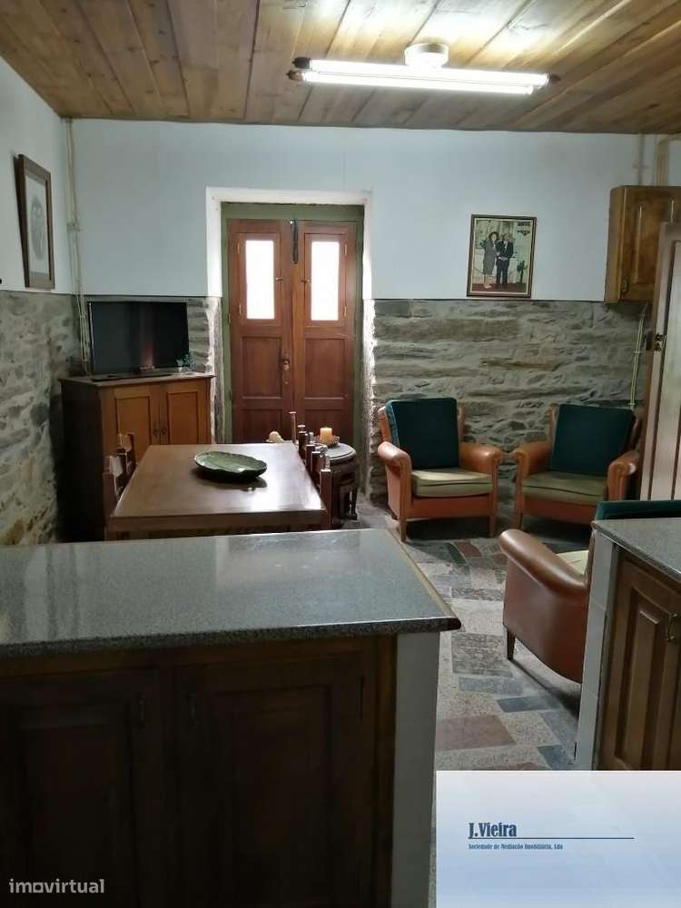 Moradia T4 Urros, Torre de Moncorvo - Grande imagem: 5/13