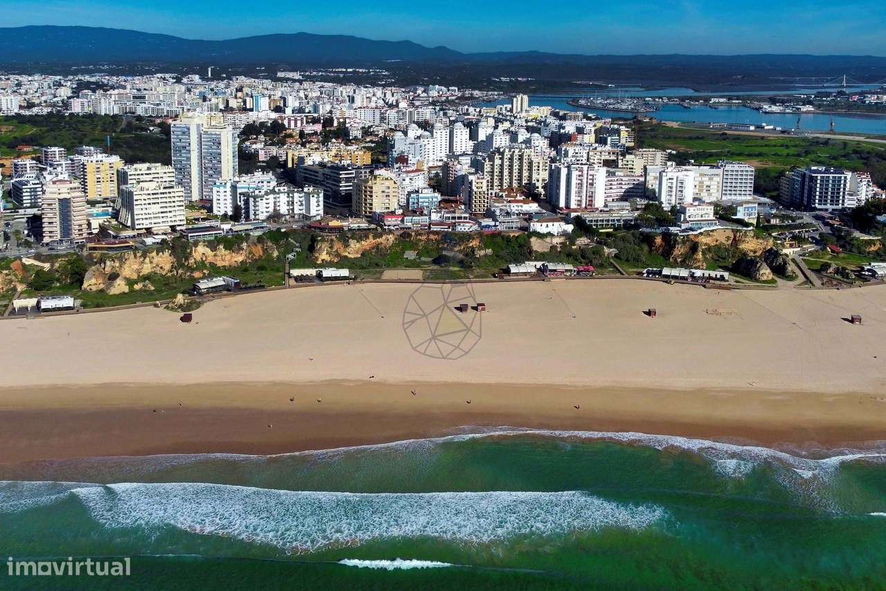 Apartamento Novo em Condomínio Fechado com 1 Quarto situado na Praia D - Grande imagem: 5/60