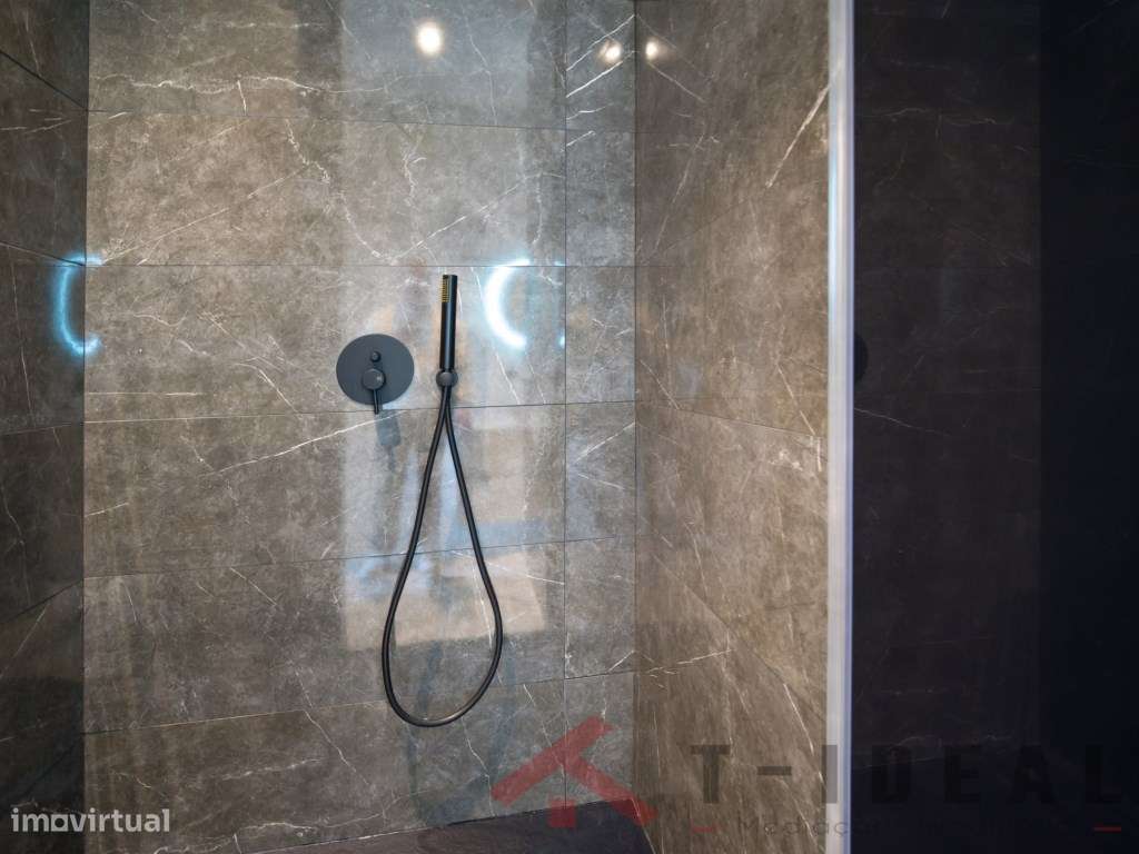 Apartamento T3 no Centro da Lourinhã-27