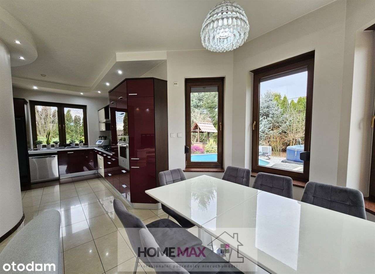 Wolnostojący dom z piękną 20 ar. działką,Grzybiany-8