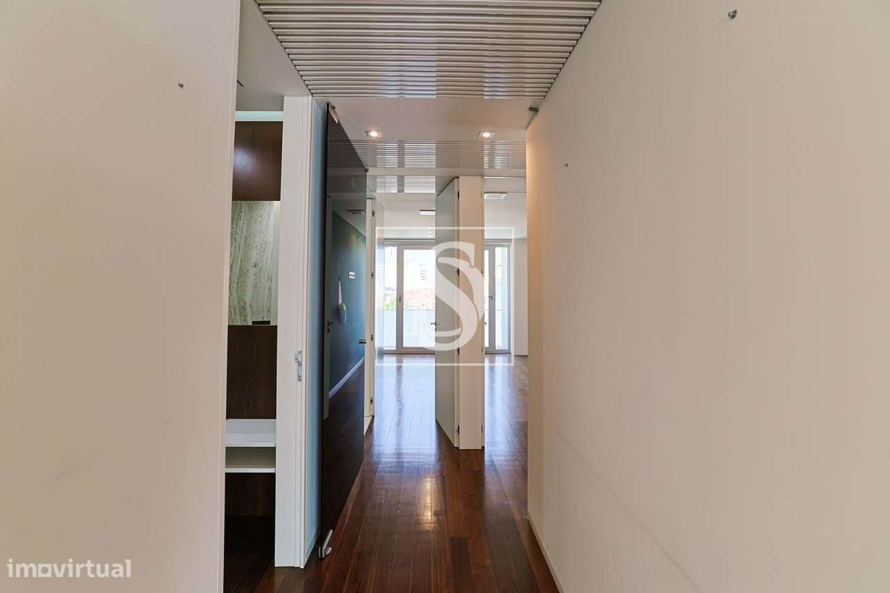 Apartamento c/ TERRAÇO no centro da cidade de BARCELOS!-22