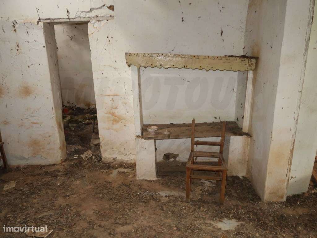 Quinta em excelente localização-18