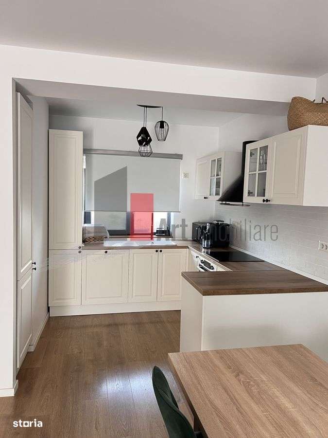 Se vinde casa 4 camere Brancoveanu, Metalurgiei, Aurel Persu, Aparator - Imagine principală: 4/14