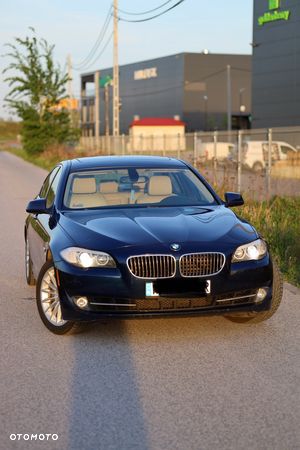 BMW Seria 5 535i - 1
