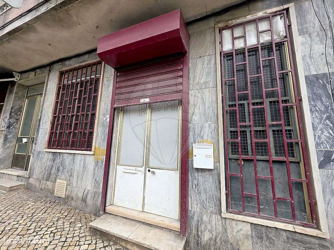 Loja  para arrendamento - Grande imagem: 4/18