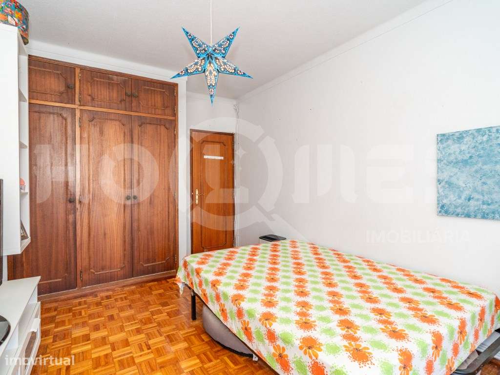 T3 + Sótão | Abadias | Terraço | Boas Áreas | Luminosidade-13