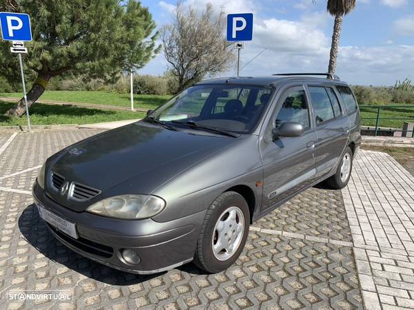 Renault Mégane Break 1.4 16V RXE AC - 5