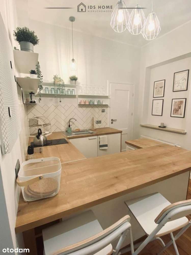 Krótki Najem Kawalerka Krakowskie Przedmieście-1