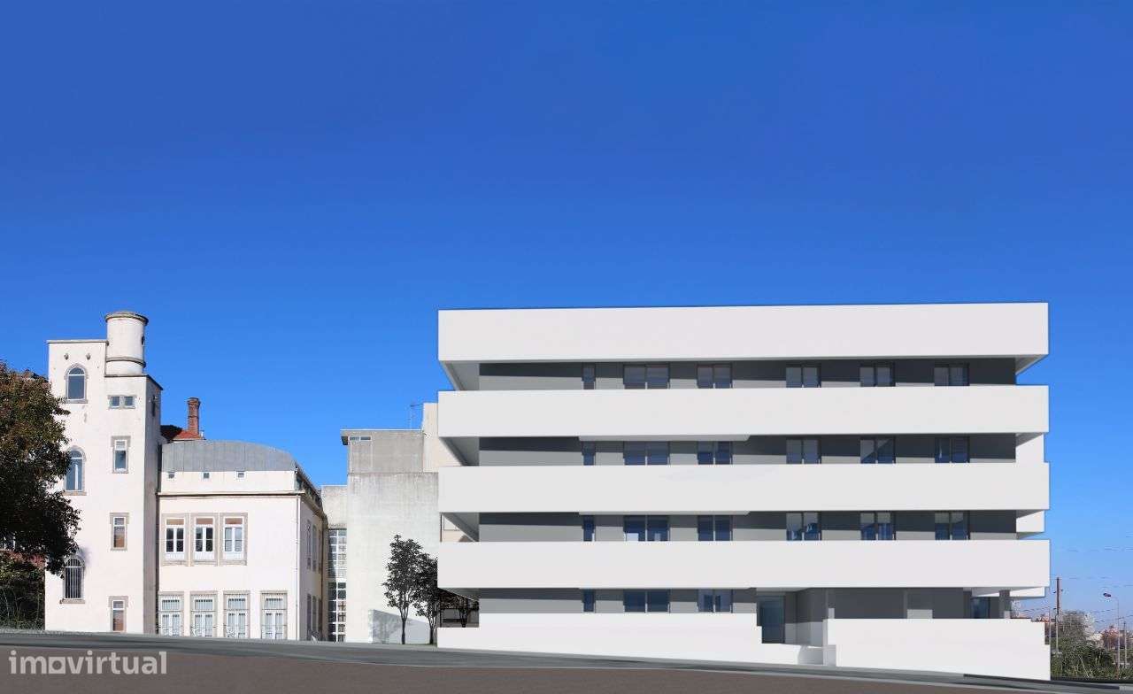 APARTAMENTO  T3  -  3º andar  -  Fracção "P" - Grande imagem: 4/29