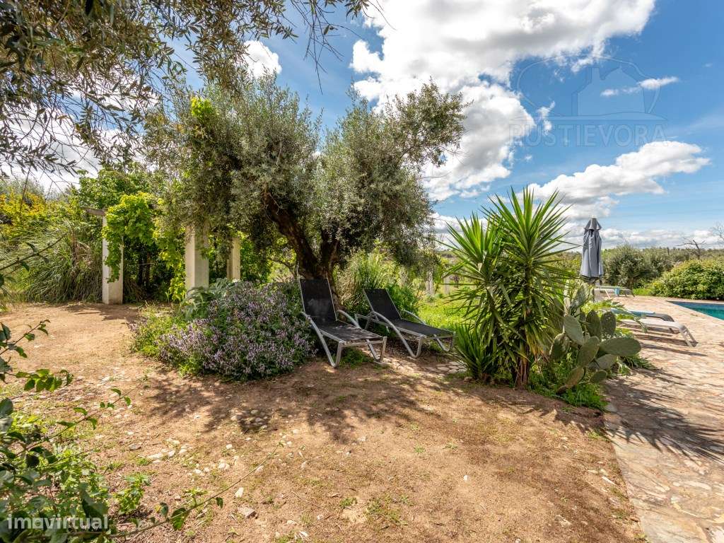 Um Refúgio Exclusivo no Coração do Alentejo | Assumar, Portugal-17