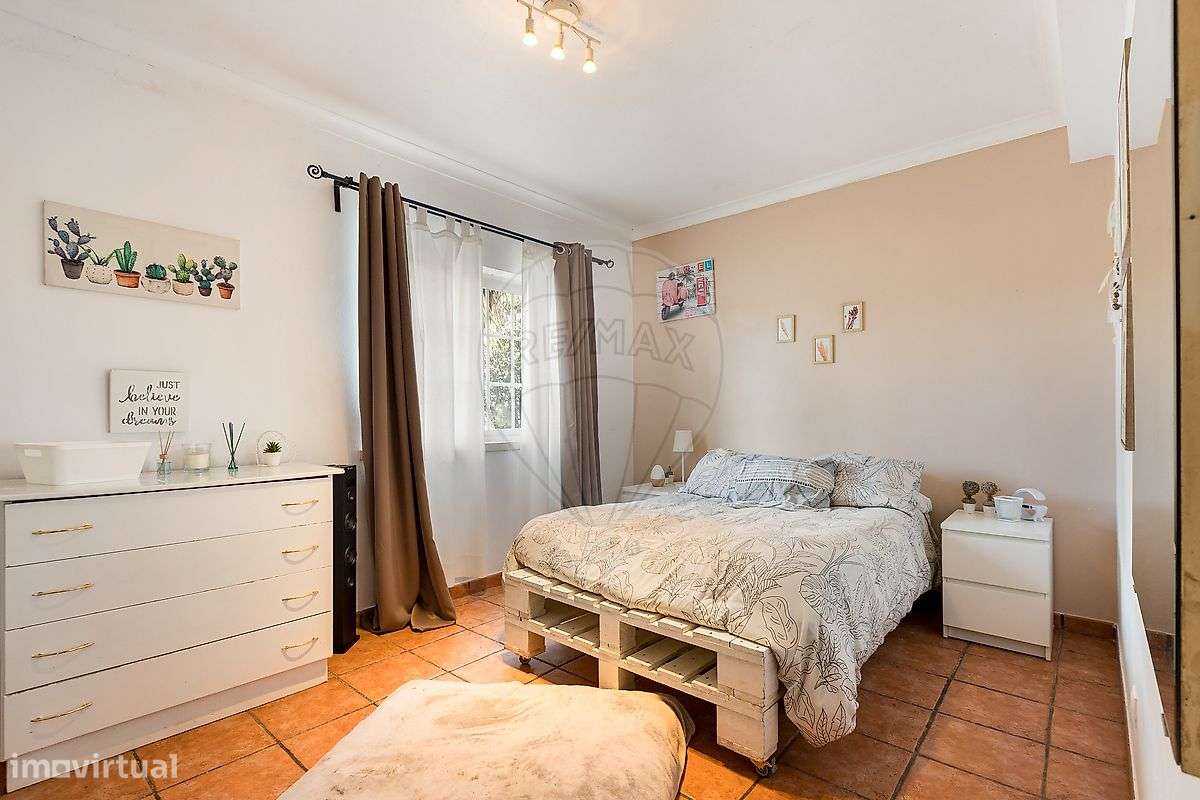 Moradia T8 para venda-26