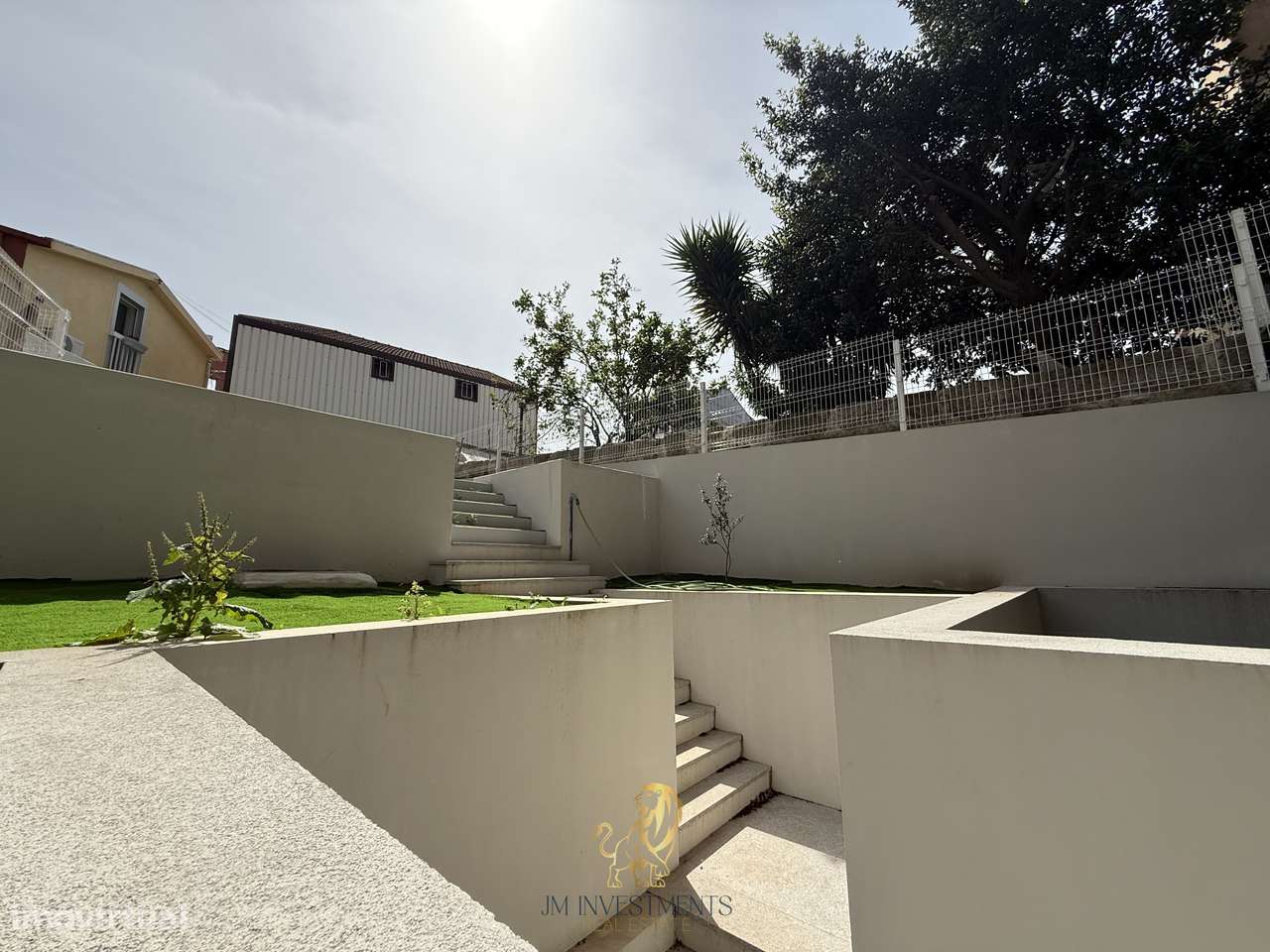 Apartamento Novo T0 com Jardim-24