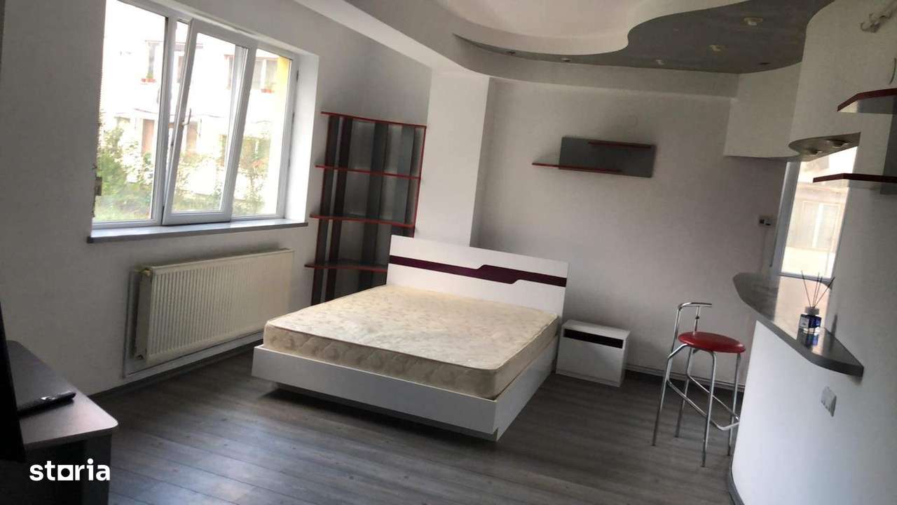 Garsoniera de vanzare in Trivale-1