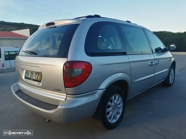 Chrysler Voyager 2.5 CRD LX - 4